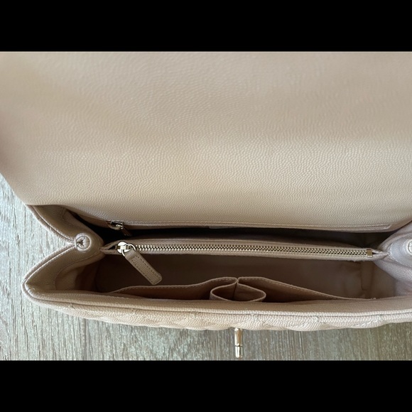 CHANEL Medium Coco Handle in Light Beige - Picture 8 of 14